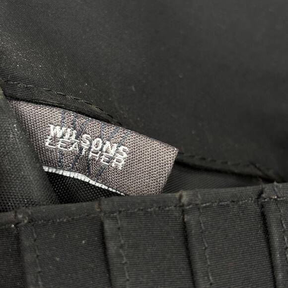 Wilsons Leather Bifold Checkbook Wallet Black Snap Close Credit Card ID - Picture 13 of 16